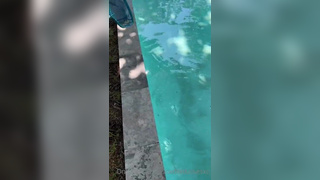 ScarlettKissesXO Fucking The Pool Cleaner Video Leaked