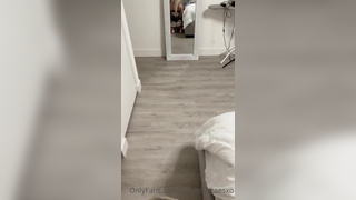 ScarlettKissesXO Nude Maid Fucks Boss Video Leaked