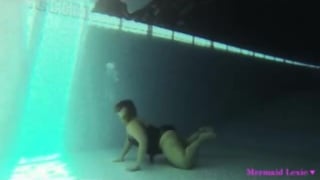 BBW under pool cover