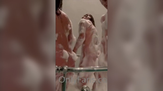 Emarrb Nude Lesbian Soapy Shower Video Leaked 2