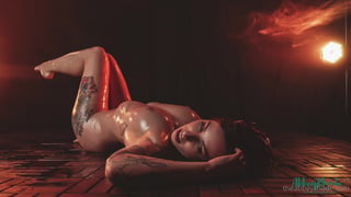 Abbey Rhode's tattooed body on webcam - watch her get fucked hard in the 21st century!