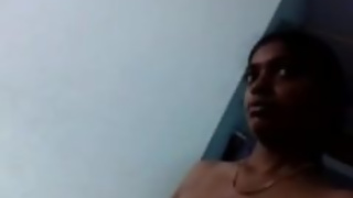 Chennai Young Sundari Captured Naked by Her BoyFrnd