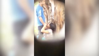 Desi couple caught outside girl giving blowjob.flv