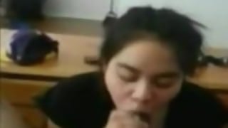 hot young college girl taking her senior dick till he cums.flv