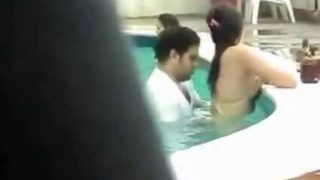 indian couple swimming pool sex (new).avi