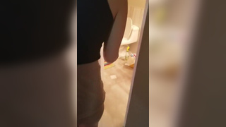 iheartbaegl ph - Peeing in glass cup in kitchen