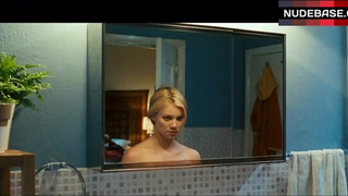 Amy Smart Bath Tub Scene – Mirrors