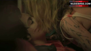 Kylie Minogue Lesbian Kiss – Jack And Diane