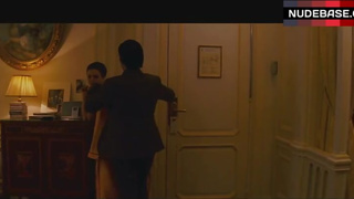 Natalie Portman Shows Butt – Hotel Chevalier