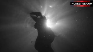 Pregnant Natalie Portman in Bikini Underwater – My Willing Heart