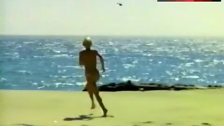 Mimsy Farmer Full Naked on Beach – Road To Salina