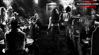 Jessica Alba Stripper – Sin City: A Dame To Kill For