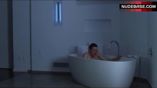 Olivia Williams Topless Crying in Bath – Maps To The Stars