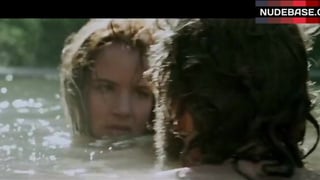 Juliette Lewis Real Nude in Underwater – Renegade