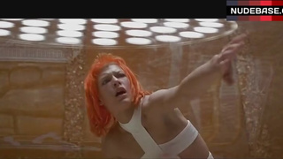 Milla Jovovich Erotic Scene – The Fifth Element