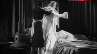 Greta Garbo Hot Scene – Mata Hari