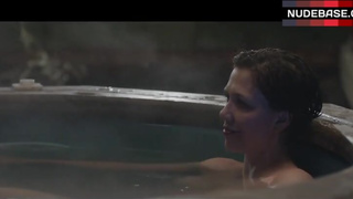 Maggie Gyllenhaal Nude in Hot Tub – Frank