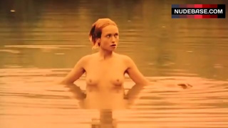 Hanne Klintoe Full Frontal Nude – The Loss Of Sexual Innocence