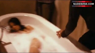 Victoria Hill Unconscious in Bathtub – Macbeth