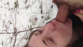 6506645 young Carrie sucking in the woods 720p.flv
