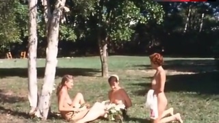 Dolores Carlos Nudist Picnic – Hideout In The Sun
