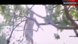 Mia Farrow Nip Slip – Hurricane