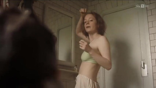 Liv Lisa Fries Nude, Leonie Benesch Sexy - Babylon Berlin