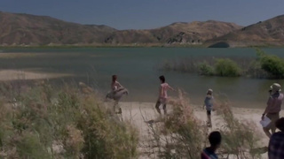 Juliette Lewis nude - Camping s01e01